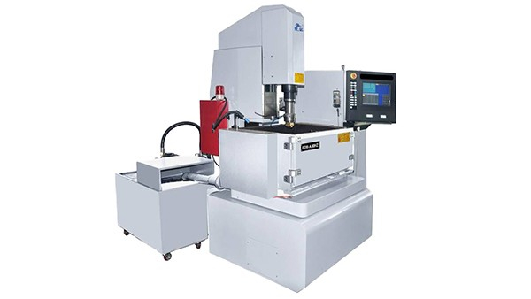 火花機(jī)如何選購 鼎拓?cái)?shù)控告訴你